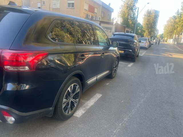 מודעת רכב מיצובישי אאוטלנדר