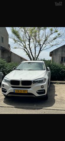 ב מ וו X6
