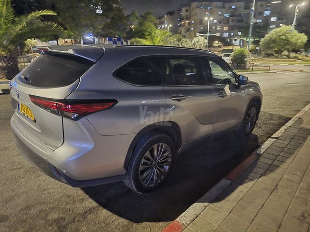 טויוטה היילנדר