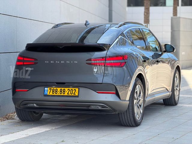ג'נסיס GV60