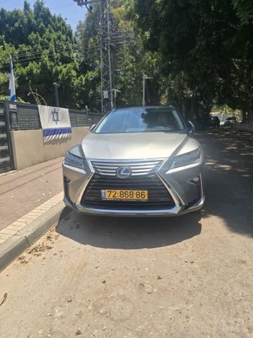לקסוס RX