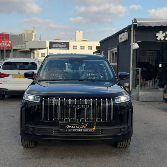 ג'אקו J5