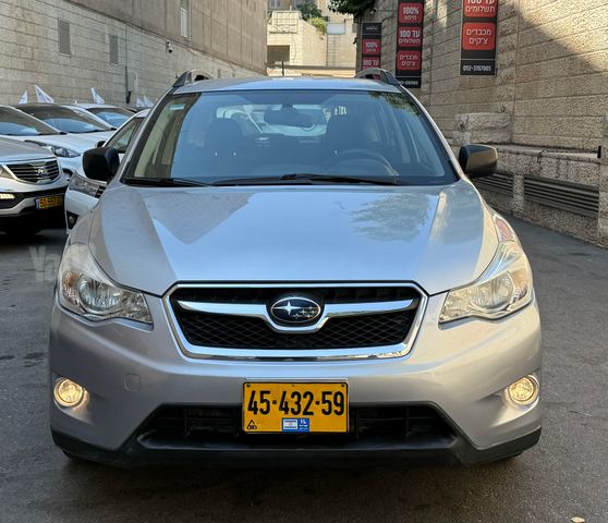 מודעת רכב סובארו XV