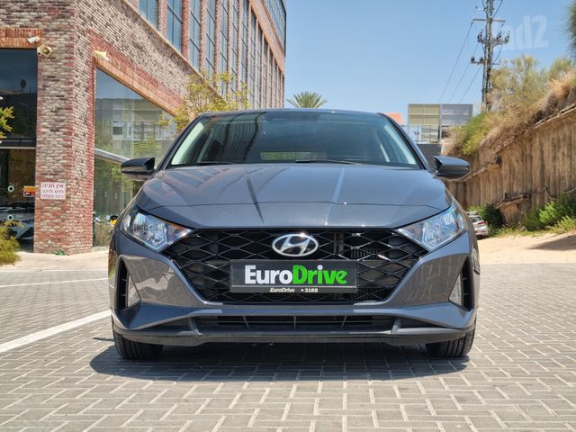 יונדאי i20
