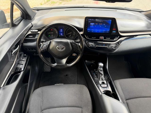 טויוטה C-HR