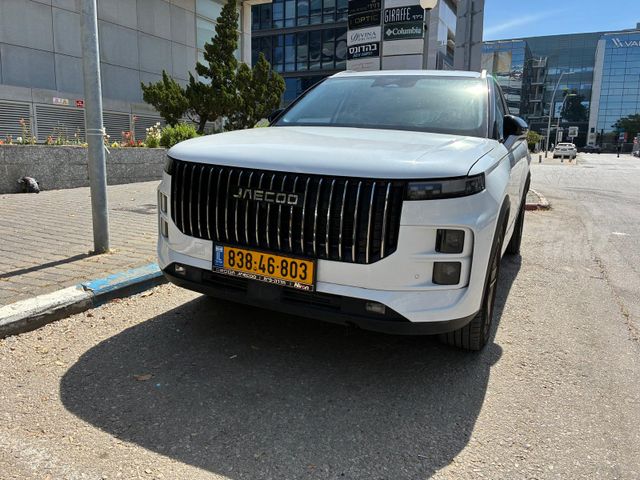ג'אקו J7