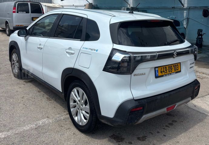 סוזוקי S-Cross