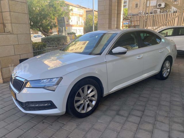 סקודה סופרב