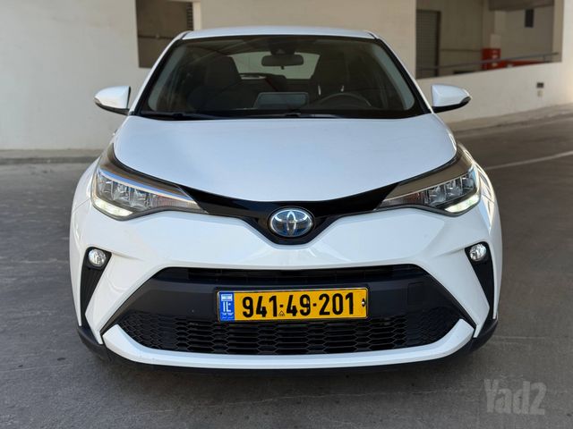 טויוטה C-HR