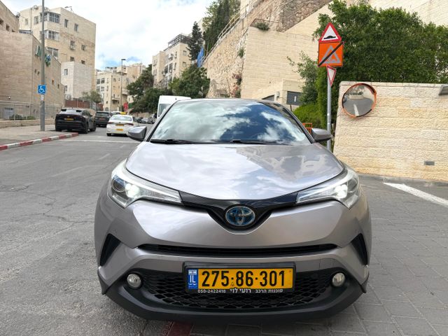 טויוטה C-HR