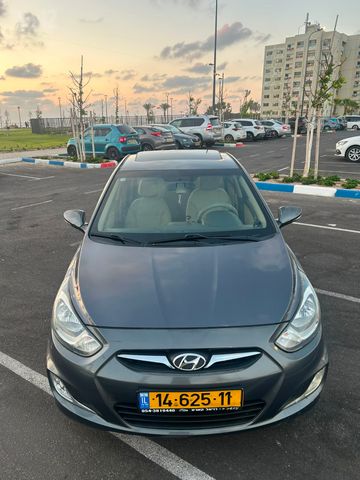 יונדאי אקסנט i25