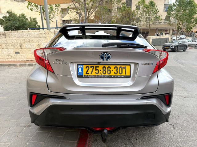 טויוטה C-HR