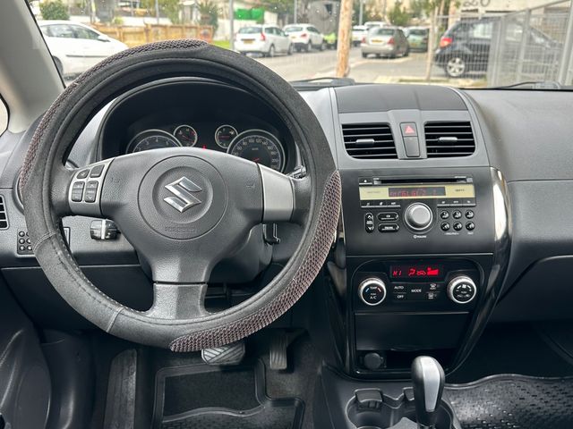 סוזוקי SX4