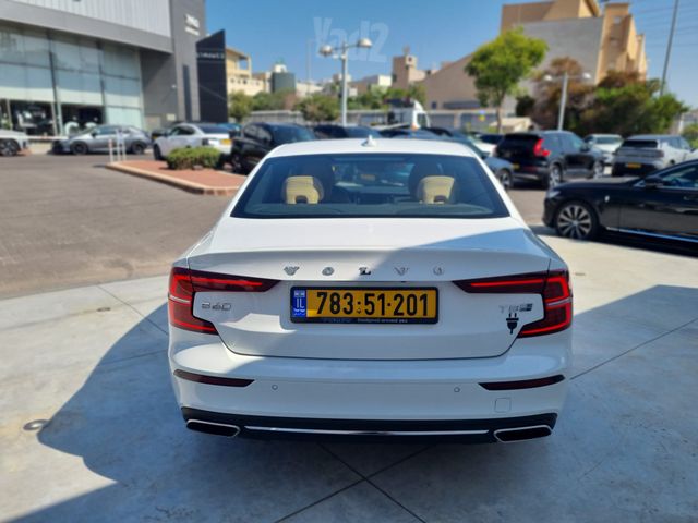 מודעת רכב וולוו S60 2