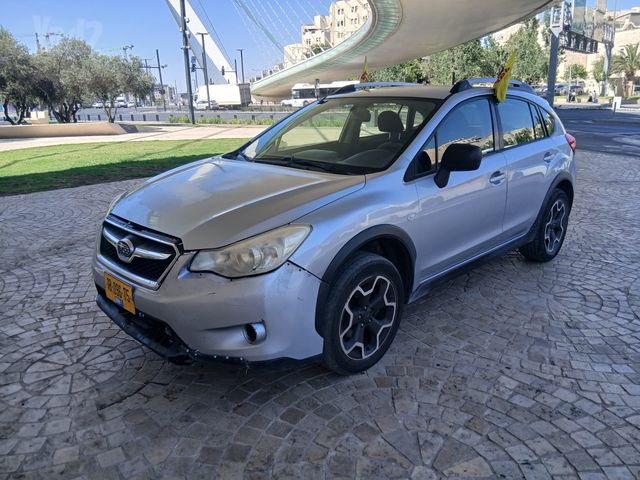 מודעת רכב סובארו XV
