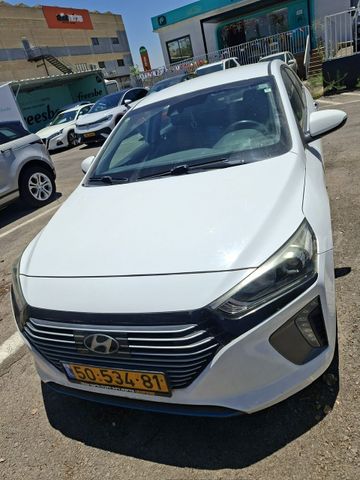 מודעת רכב יונדאי איוניק