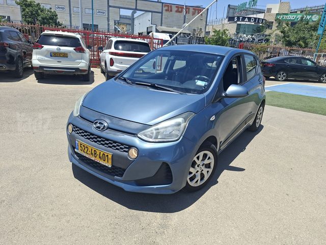 יונדאי i10