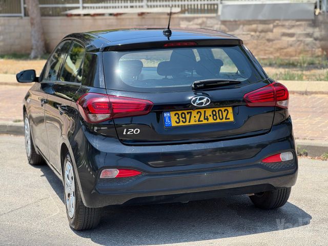 יונדאי i20