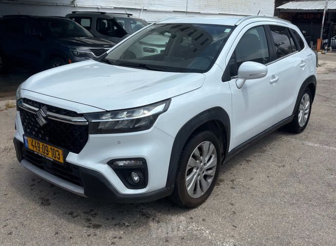 סוזוקי S-Cross