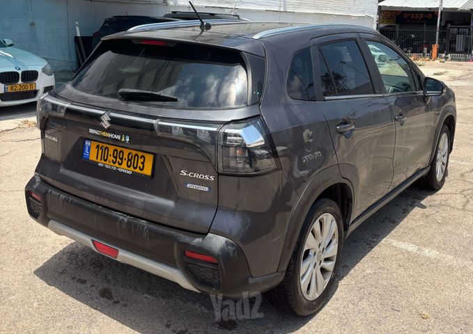 סוזוקי S-Cross