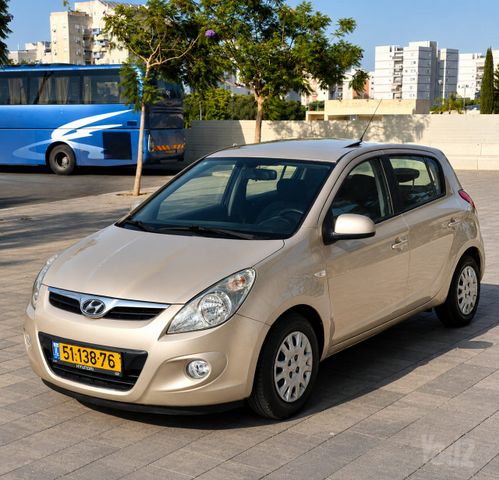מודעת רכב יונדאי i20
