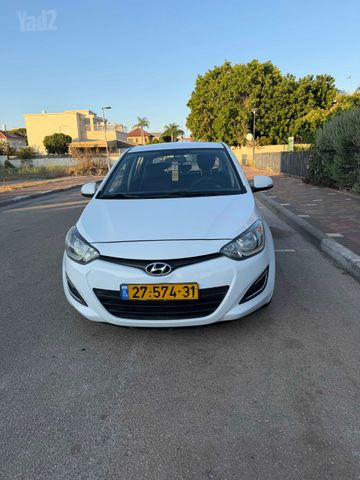 מודעת רכב יונדאי i20