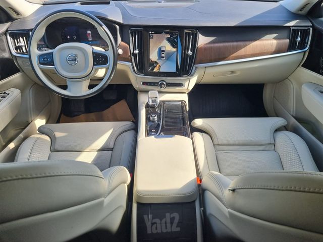 וולוו S90