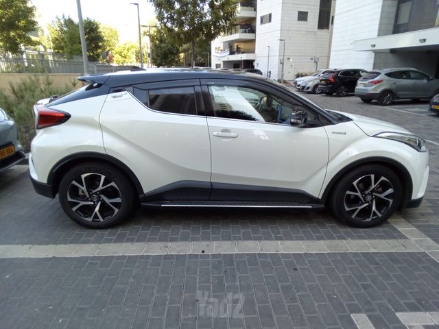 טויוטה C-HR