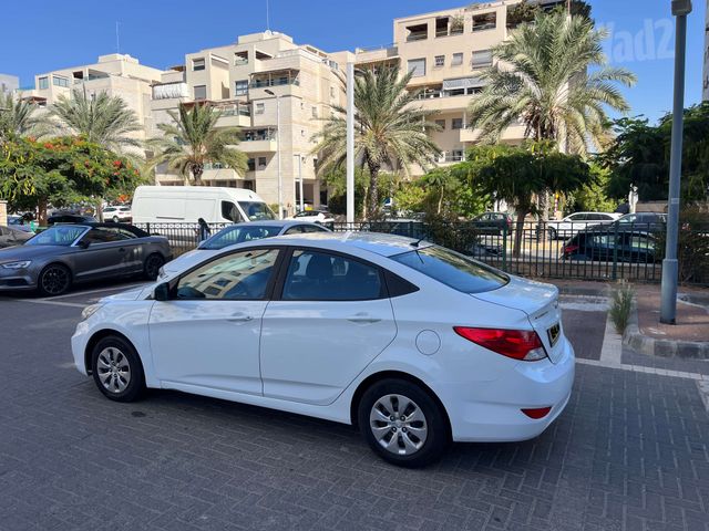 יונדאי אקסנט i25