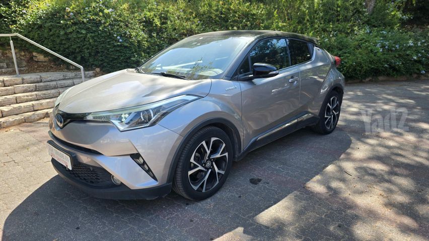 מודעת רכב טויוטה C-HR