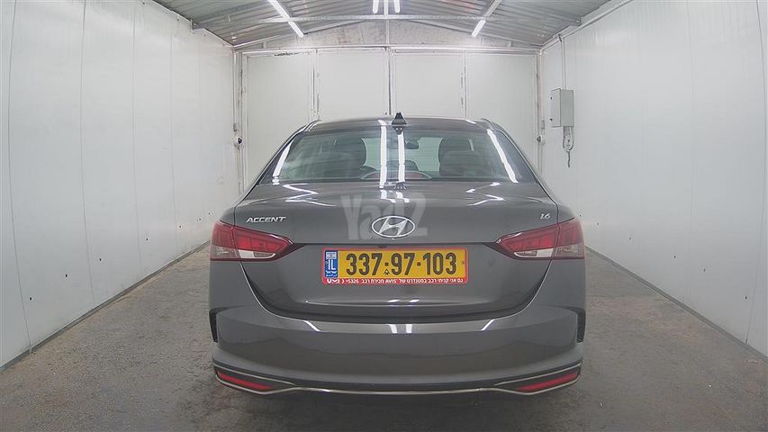 יונדאי אקסנט i25