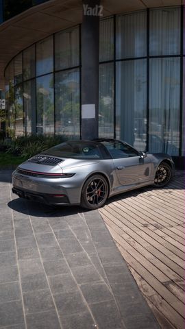 מודעת רכב פורשה 911