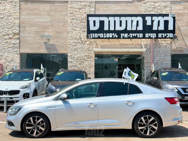 רנו מגאן