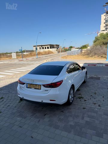 מאזדה 6