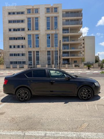 סקודה אוקטביה