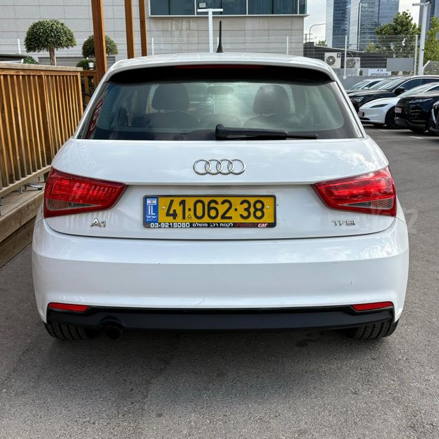 אאודי A1