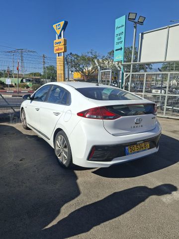 יונדאי איוניק