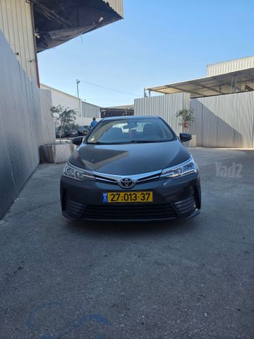 מודעת רכב טויוטה קורולה