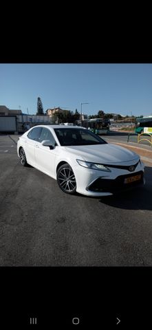מודעת רכב טויוטה קאמרי