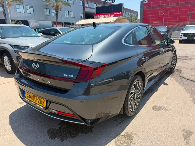יונדאי סונטה