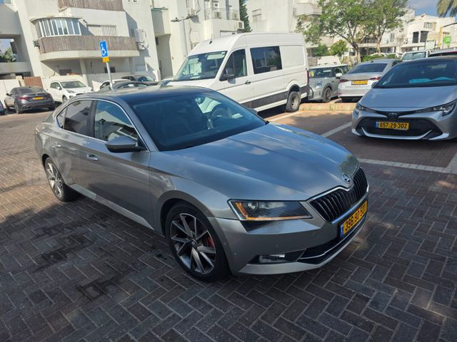 מודעת רכב סקודה סופרב