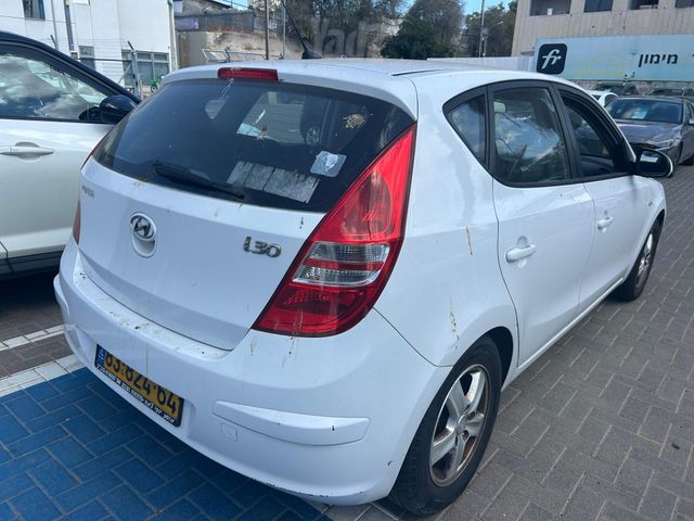 מודעת רכב יונדאי i30