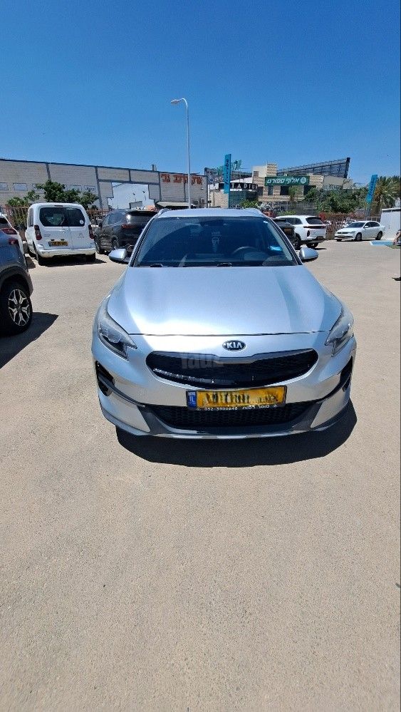 מודעת רכב קיה XCeed