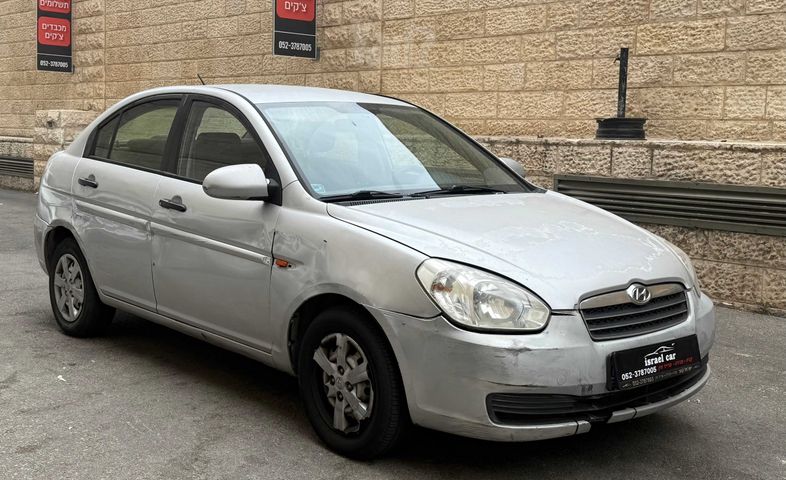 יונדאי אקסנט i25