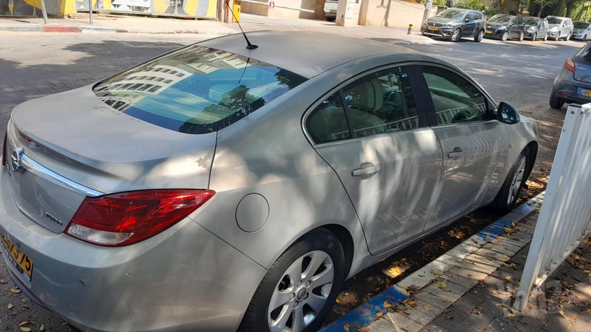 אופל אינסיגניה