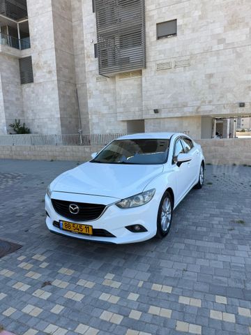 מודעת רכב מאזדה 6