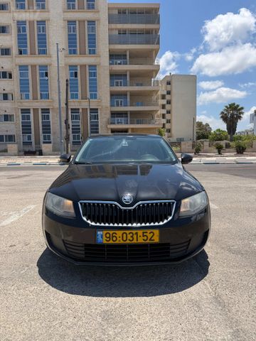 סקודה אוקטביה