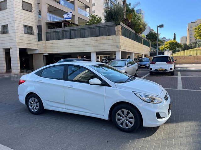 מודעת רכב יונדאי אקסנט i25