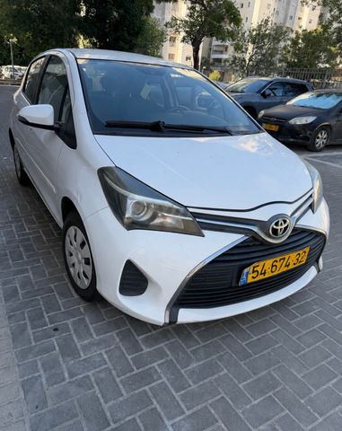 מודעת רכב טויוטה יאריס