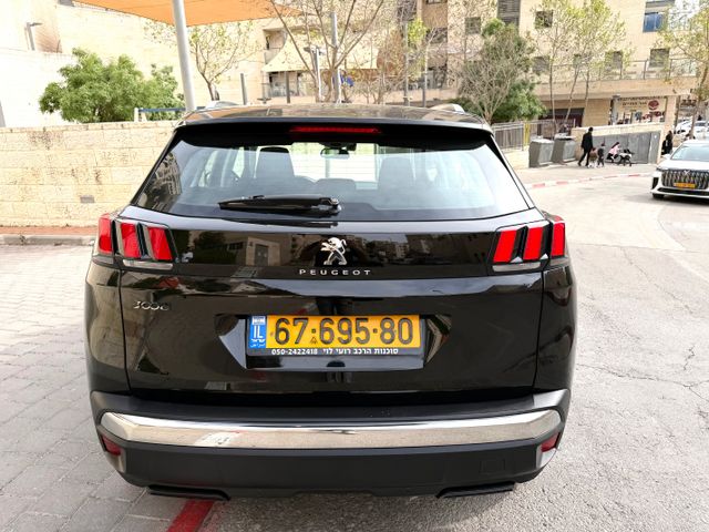 פיג'ו 3008